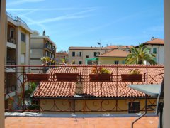 Fully Renovated 2 Bedroom Apartment in the Core of Bordighera - 3