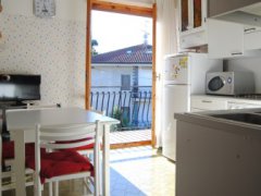 Two bedroom Apartment with Garden and Garage - 5