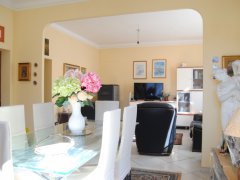 Detached Family Home with Garden in the Centre of Bordighera - 3