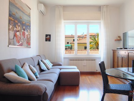 Fully Renovated 2 Bedroom Apartment in the Core of Bordighera