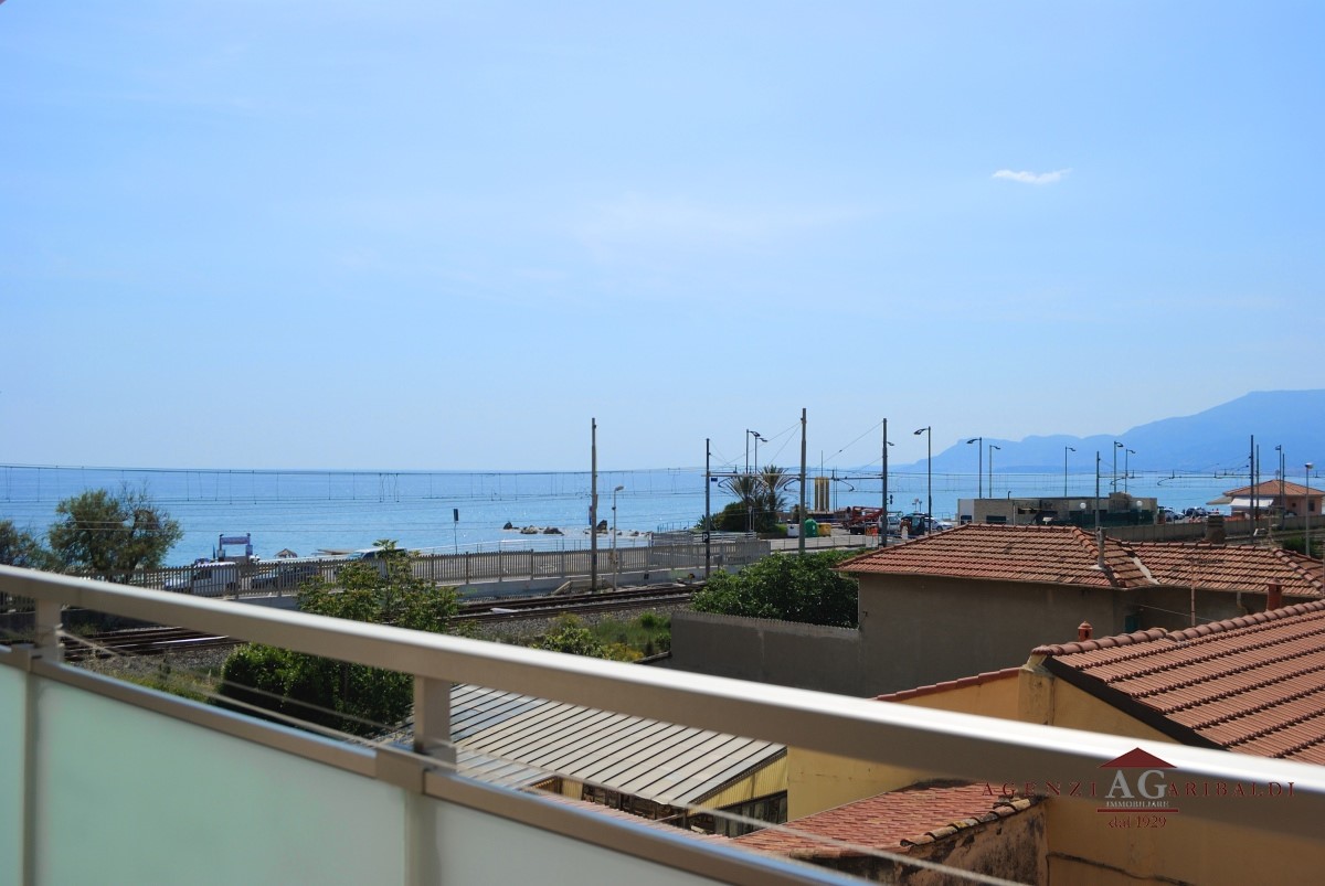  bordighera vendita quart: bordighera agenzia immobiliare garibaldi