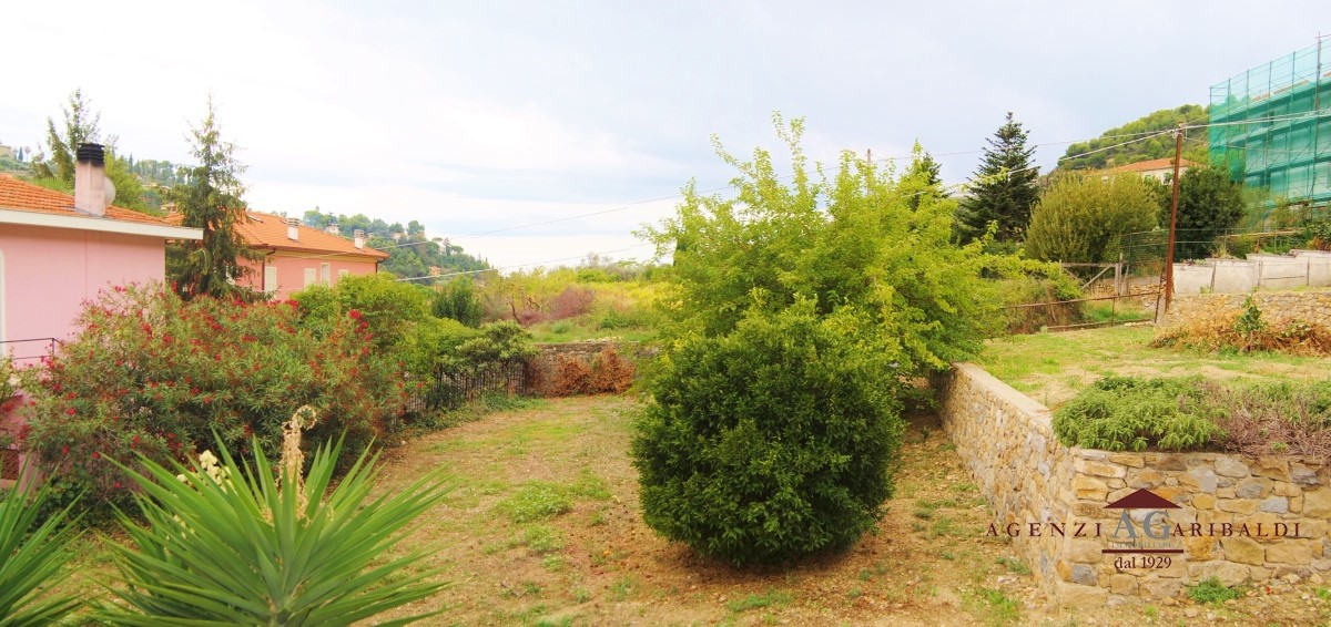 Appartamento BORDIGHERA vendita  Bordighera  Agenzia Immobiliare Garibaldi