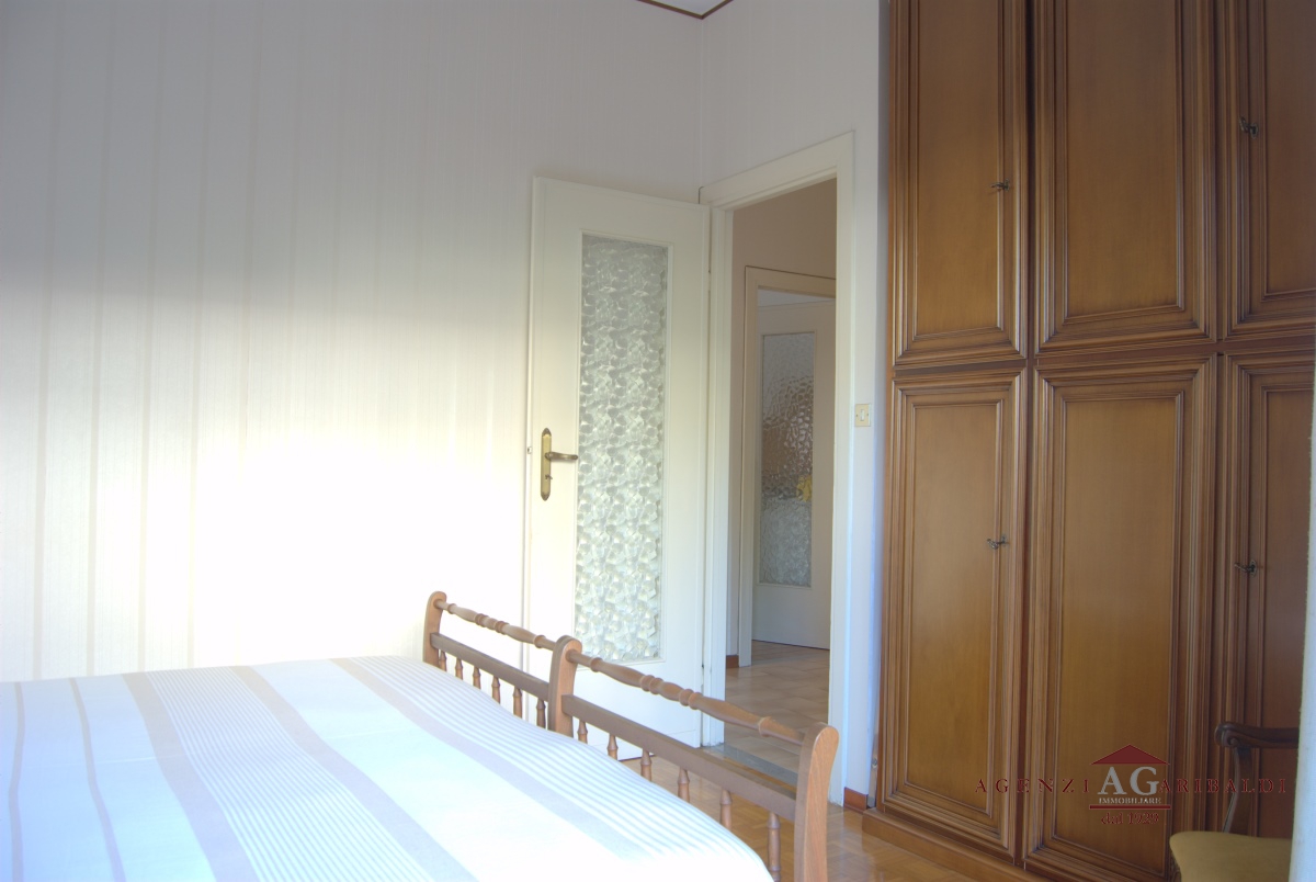 Appartamento BORDIGHERA vendita  Bordighera  Agenzia Immobiliare Garibaldi