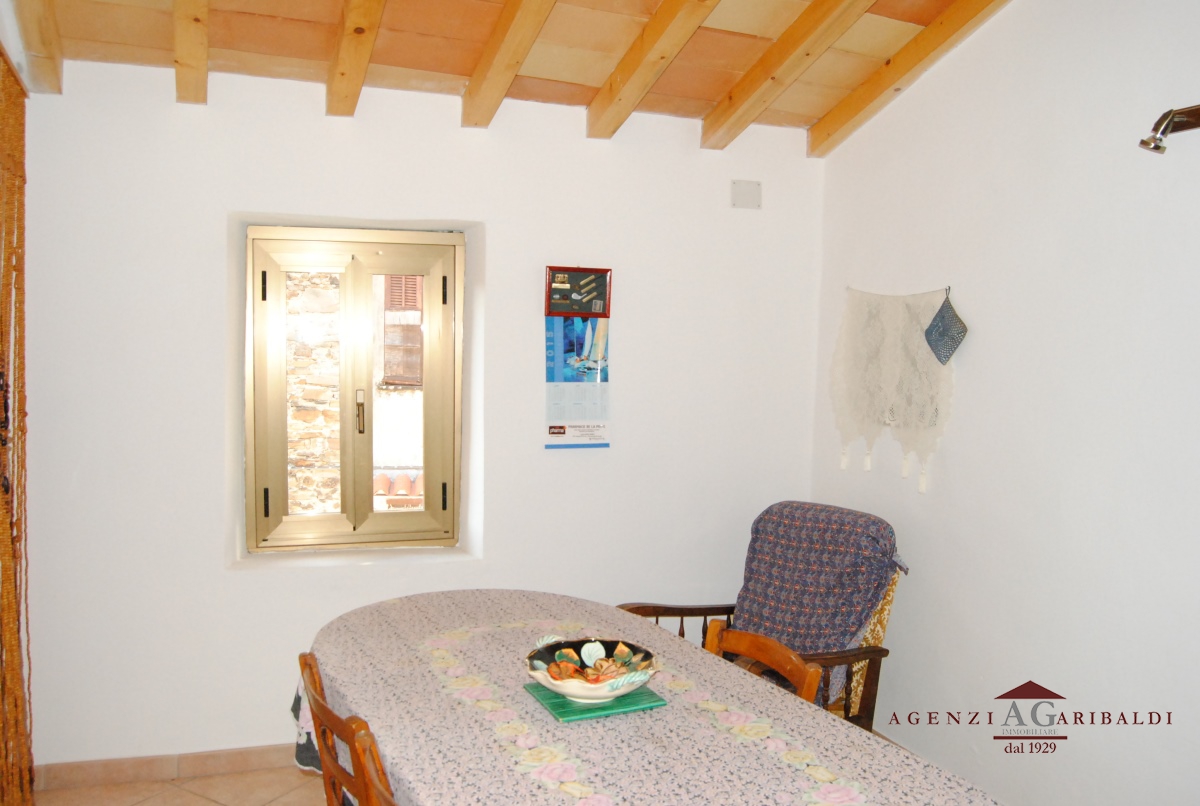 Rustico - Cascina VENTIMIGLIA vendita  Verrandi  Agenzia Immobiliare Garibaldi